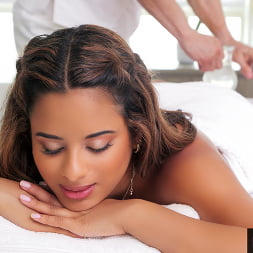 Isabella Jules in 'Passion HD' the festival massage went too long (Thumbnail 8)
