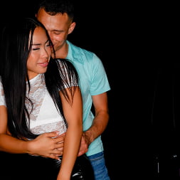 Vivienne Vo in 'Passion HD' Night Vibes (Thumbnail 5)